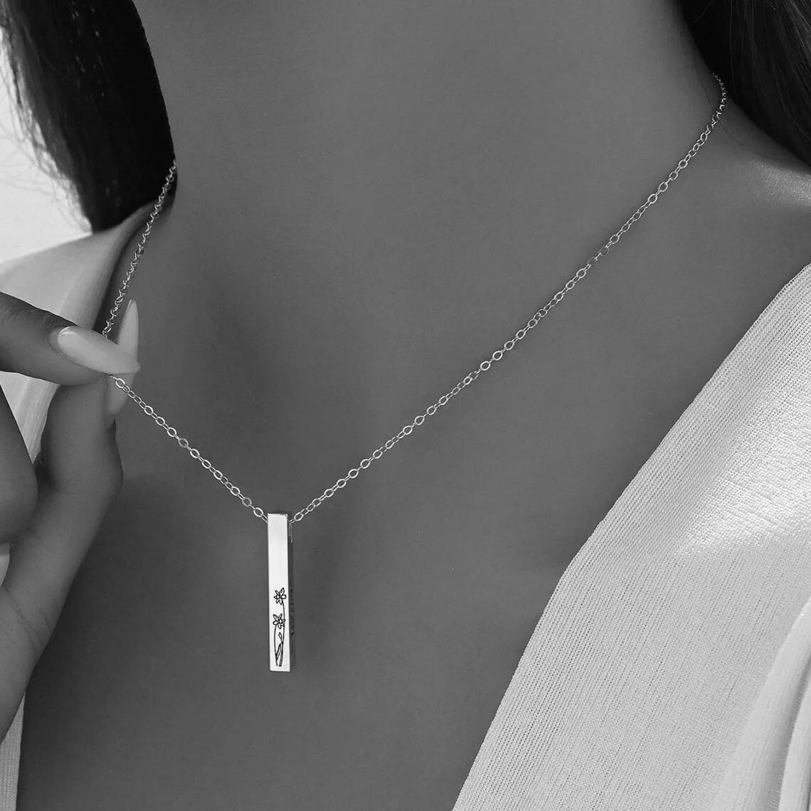 Personalized Birth Month Flower Name Necklace A Unique Touch of Nature & Identity