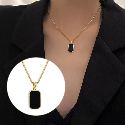 18K Gold Rectangular Pendant Necklace Sleek & Modern Design